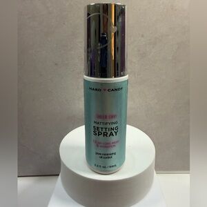 🩷5/$10 Hard Candy Sheer Envy Setting Spray - Blue and Silver